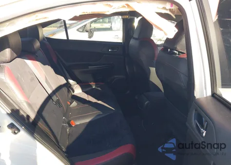 2017 Subaru Wrx Sti z USA, uszkodzony, nr VIN JF1VA2M67H9822739